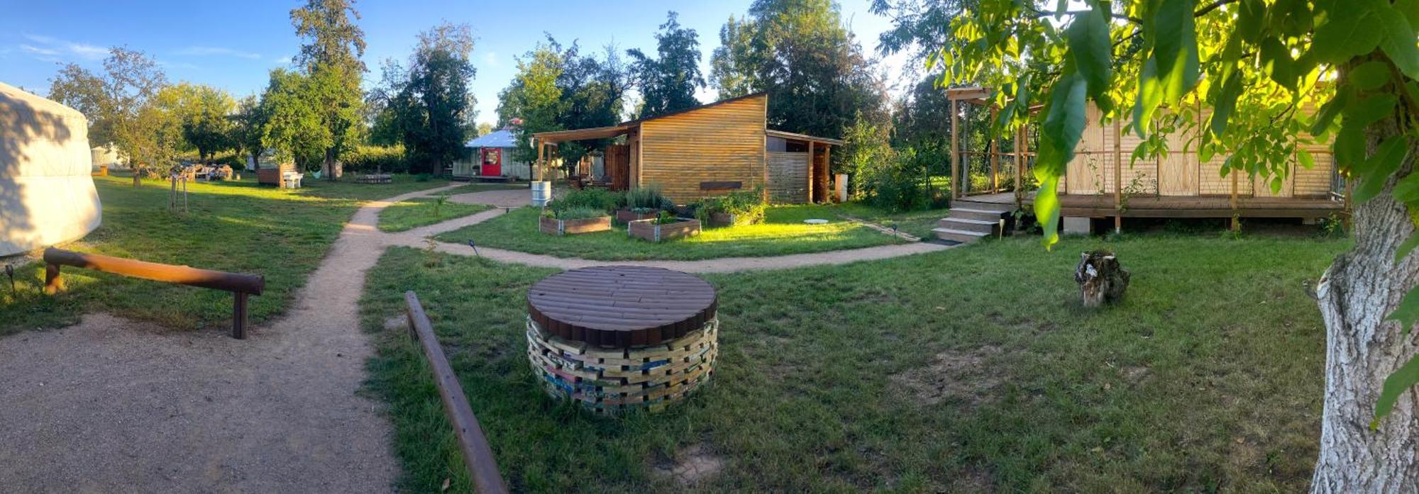 Glamping Jurty V Sadu Cesky Brod