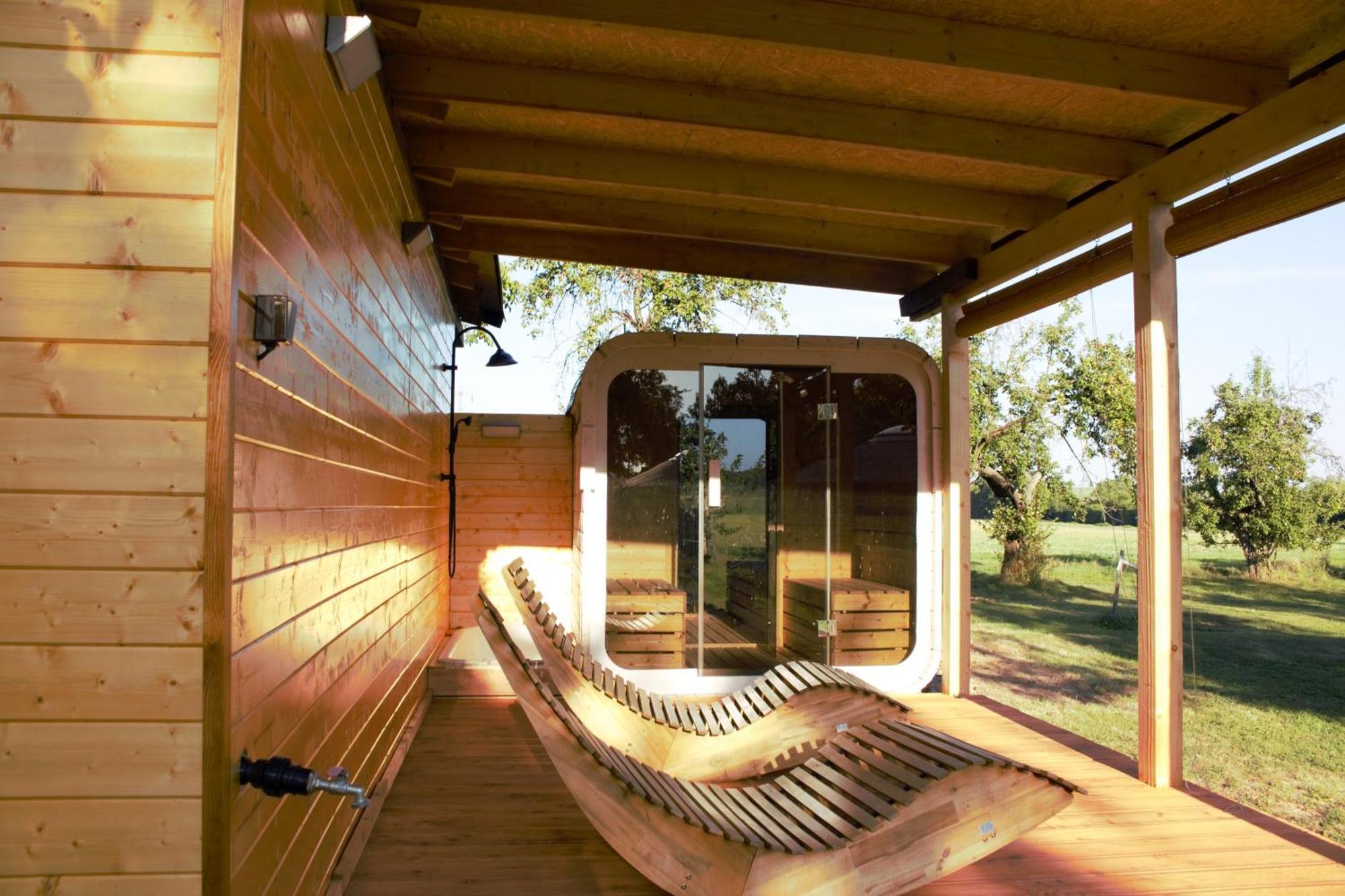 Glamping Jurty V Sadu Cesky Brod