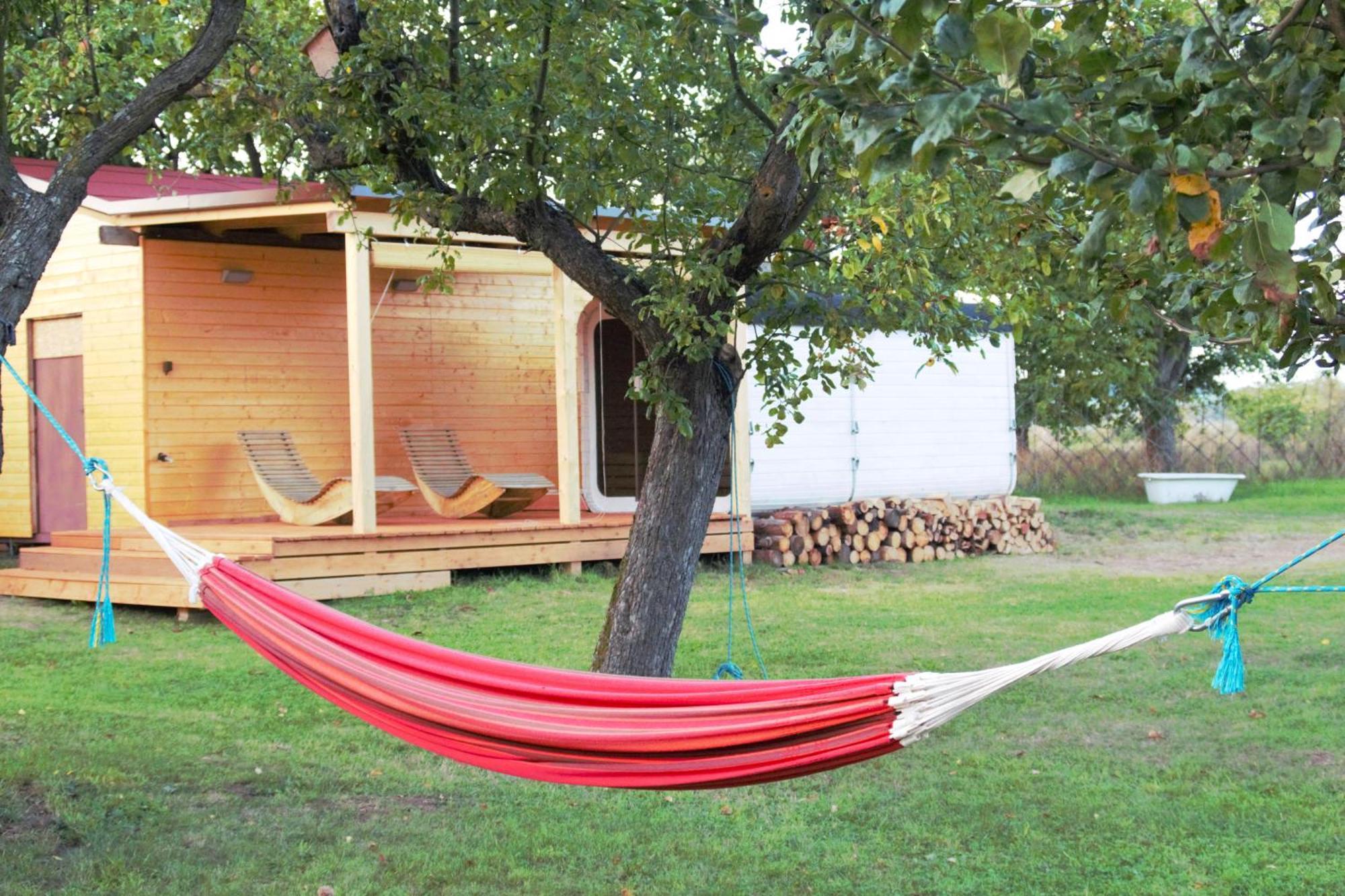 Jurty V Sadu Luxury tent