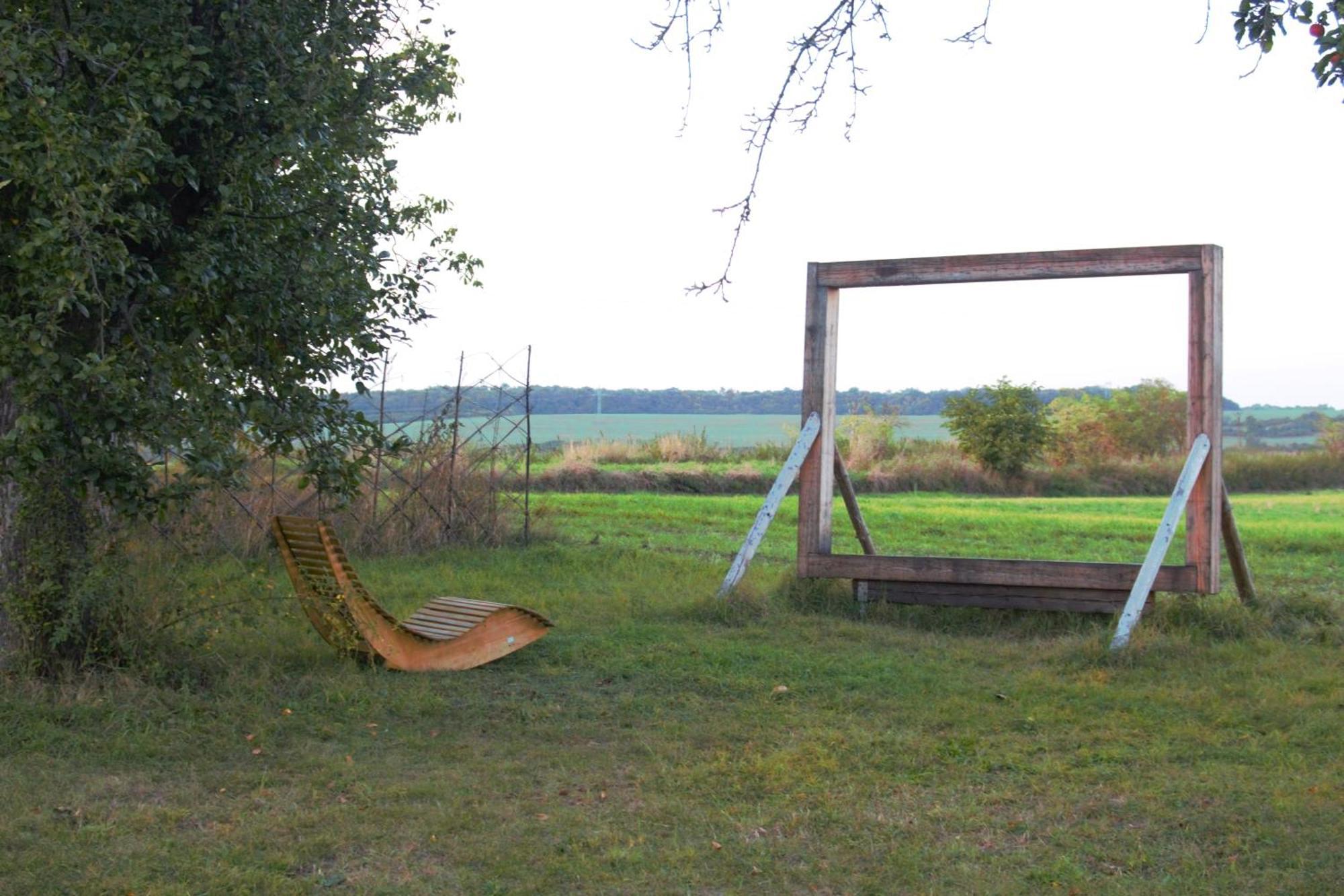 Luxury tent Jurty V Sadu *